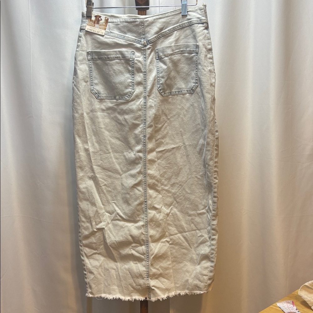 Sincerely Jules Asymmetrical Skirt Ultra Faded Raw Edge Skirt NWT Size 7 / 28